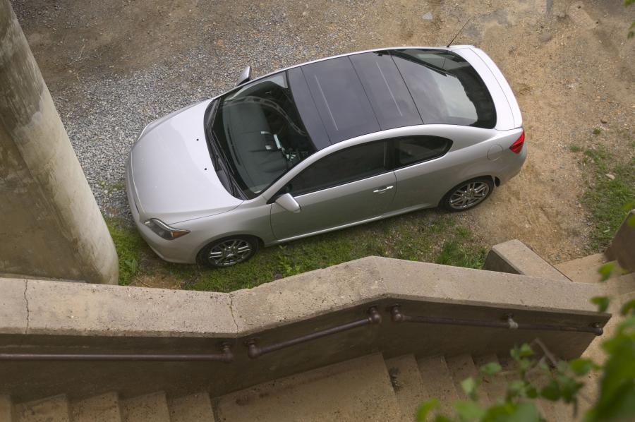  Scion tC 2005 года  (фото 27 из 130)